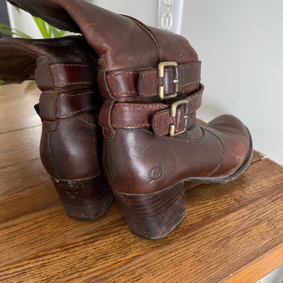 Born brown leather boots - Picture 4 of 4